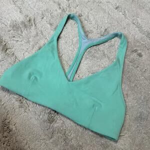 Lululemon Arise Bra